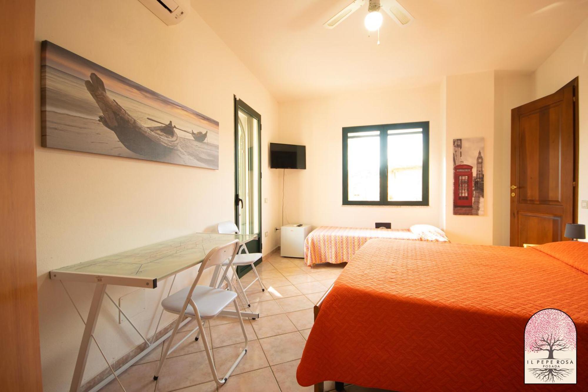 Bed and Breakfast Il Pepe Rosa Posada  Exterior foto