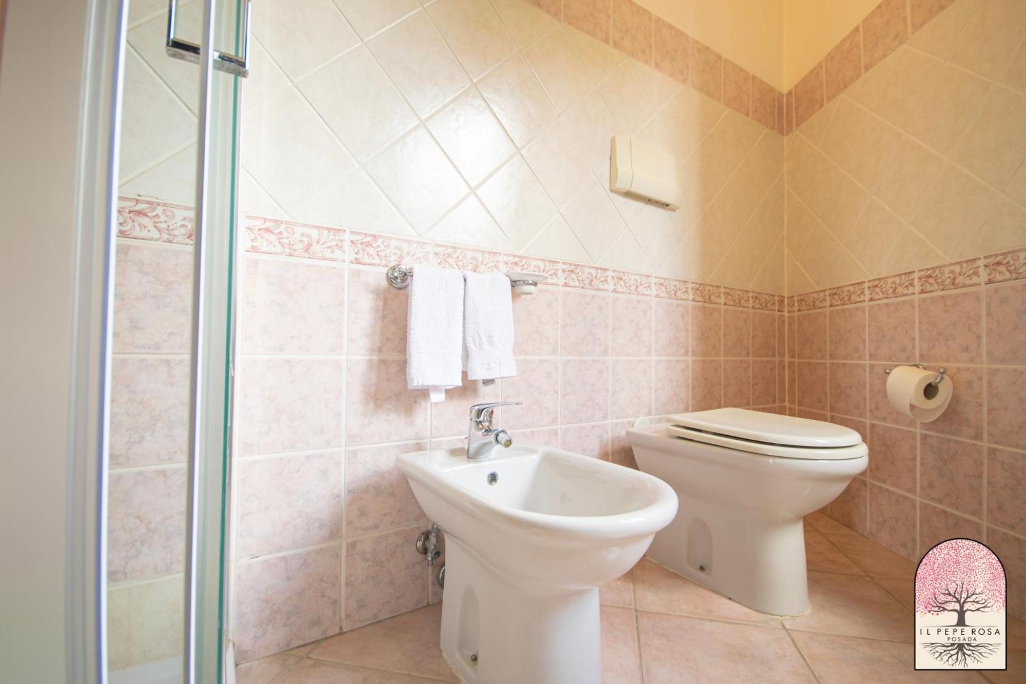 Bed and Breakfast Il Pepe Rosa Posada  Exterior foto